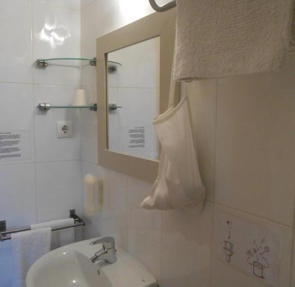 호텔 Hostal El Callejon