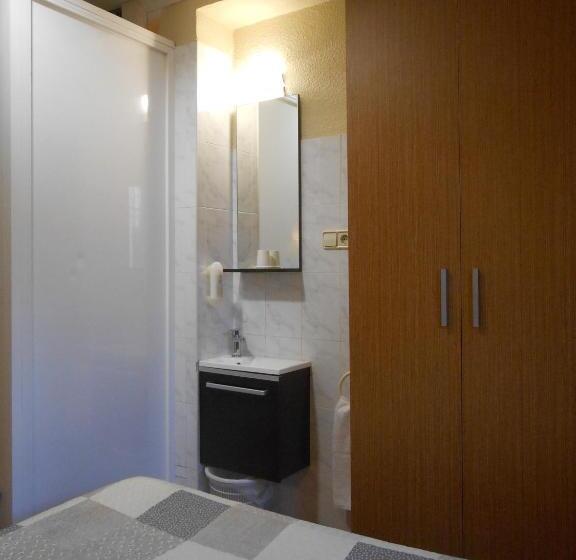 호텔 Hostal El Callejon