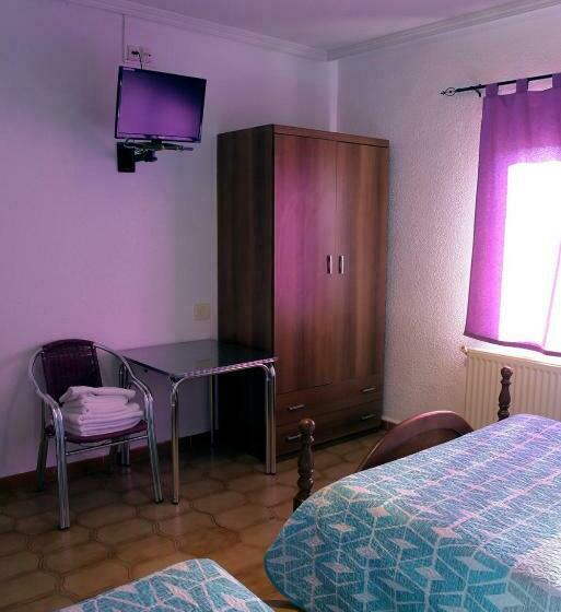 فندق Hostal Restaurante El Final