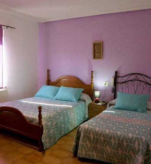 فندق Hostal Restaurante El Final