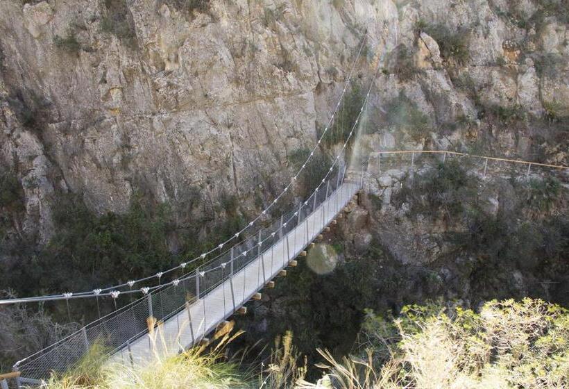 호텔 Hostal El Pozo