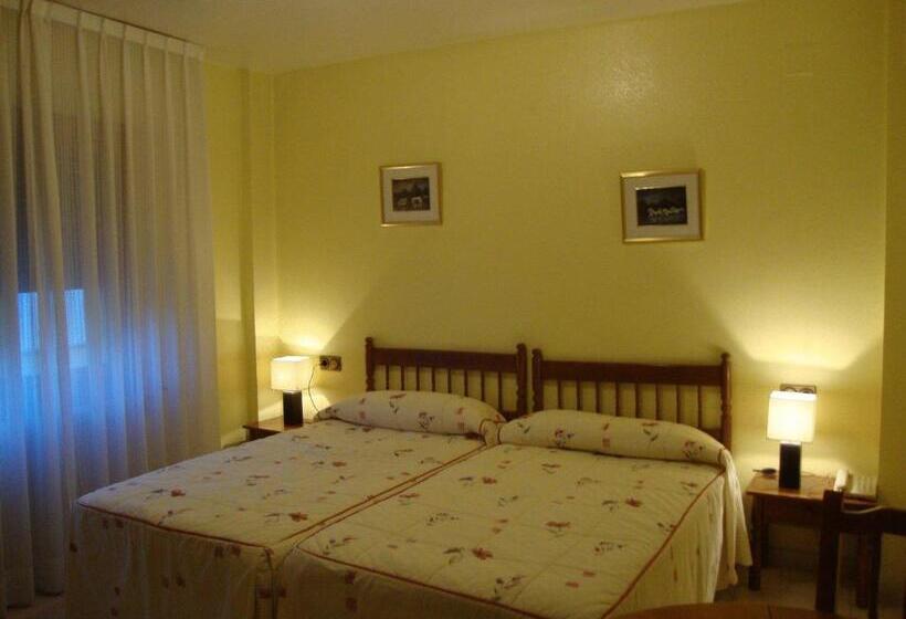 Отель Hostal El Vegano