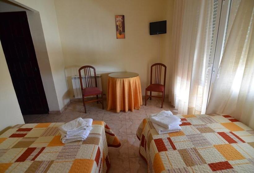 בית מלון כפרי Hostal Galicia