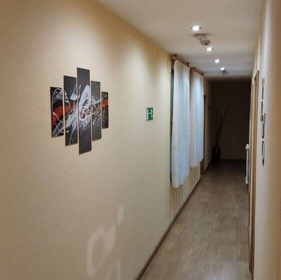 فندق Hostal Hispanico I