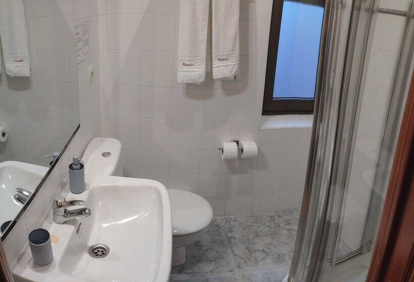 فندق Hostal Hispanico I