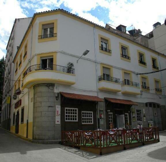 هتل Hostal La Otra Casa