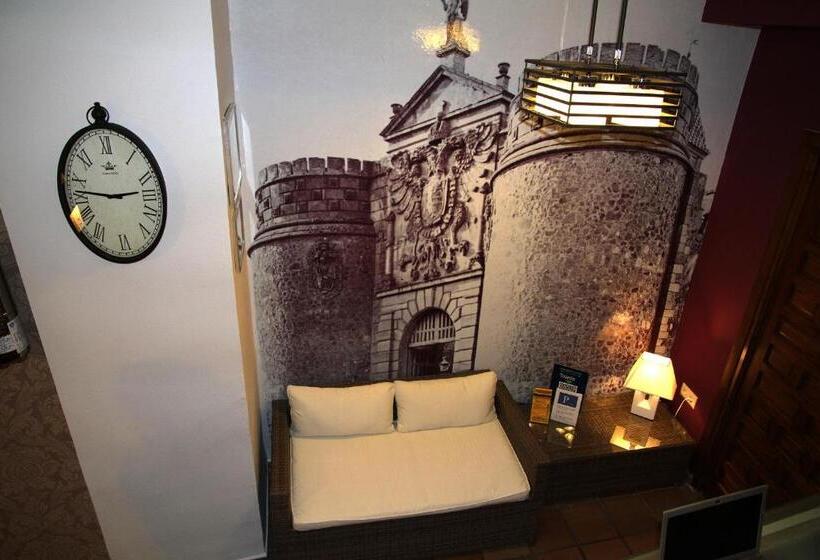 酒店 Hostal La Posada De Zocodover