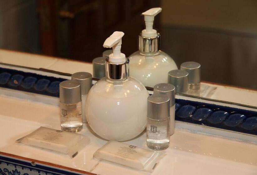 酒店 Hostal La Posada De Zocodover