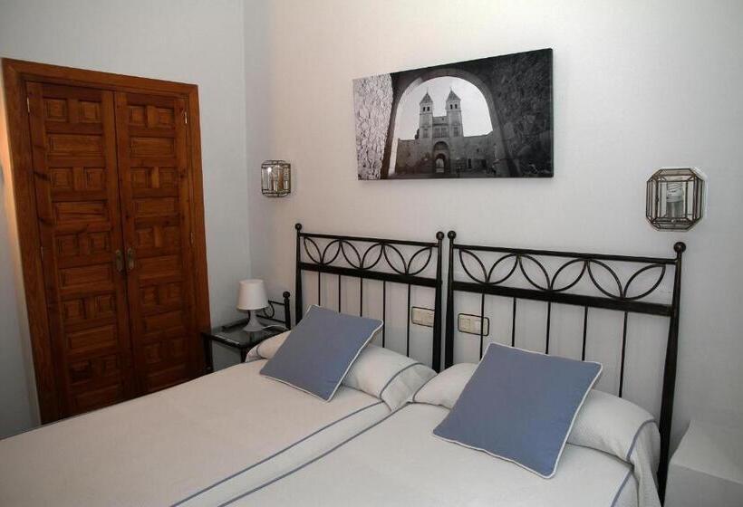 酒店 Hostal La Posada De Zocodover