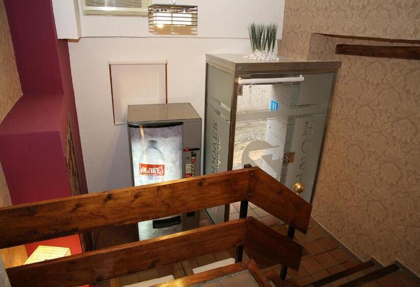 酒店 Hostal La Posada De Zocodover