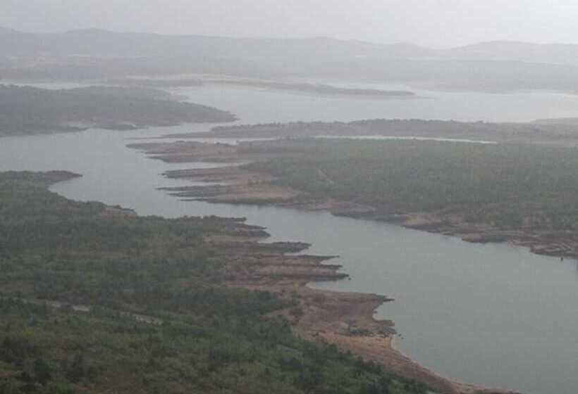 Отель Hostal Las Nieves