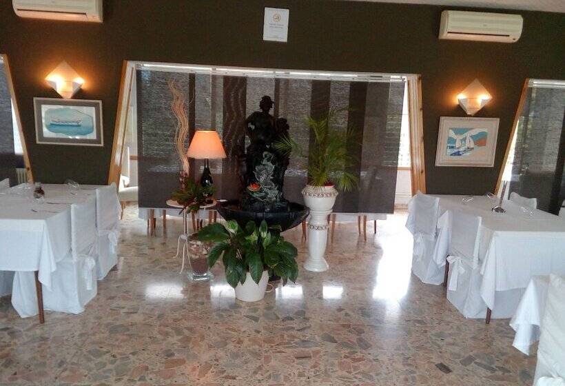 فندق Hostal Lleida