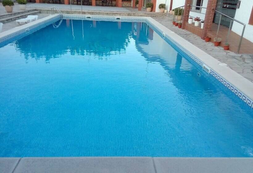 فندق Hostal Lleida