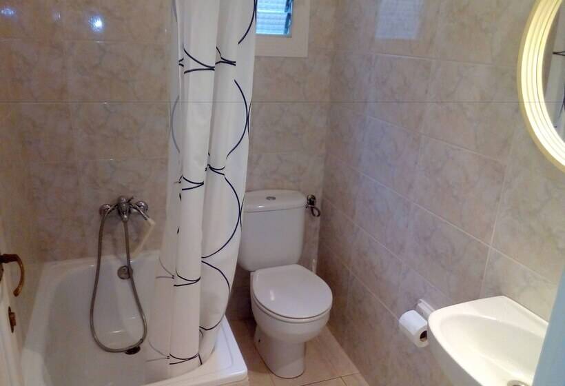 فندق Hostal Lleida