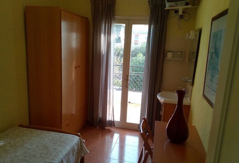 فندق Hostal Lleida