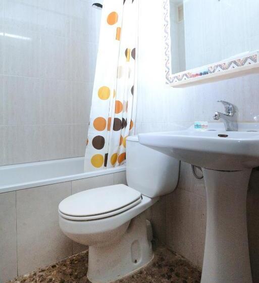 Отель Hostal Milmarcos