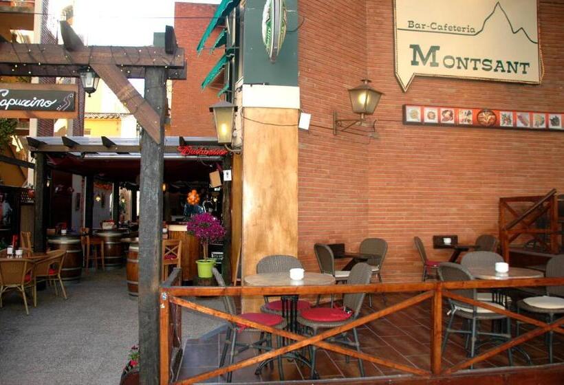 酒店 Hostal Montsant