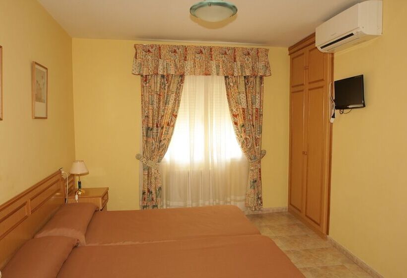 酒店 Hostal Numancia