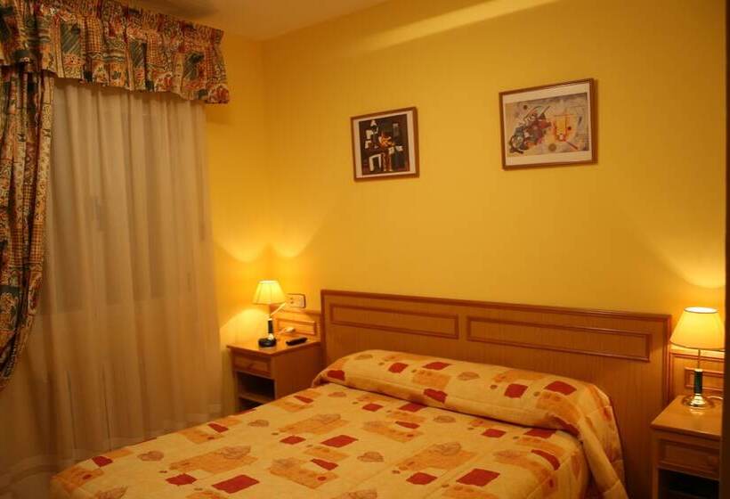 酒店 Hostal Numancia