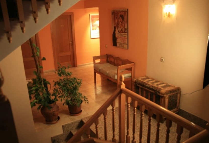 酒店 Hostal Numancia