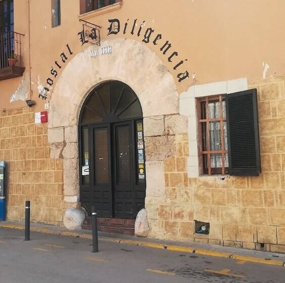 ホテル Hostal Restaurante La Diligencia