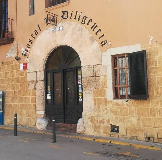 ホテル Hostal Restaurante La Diligencia