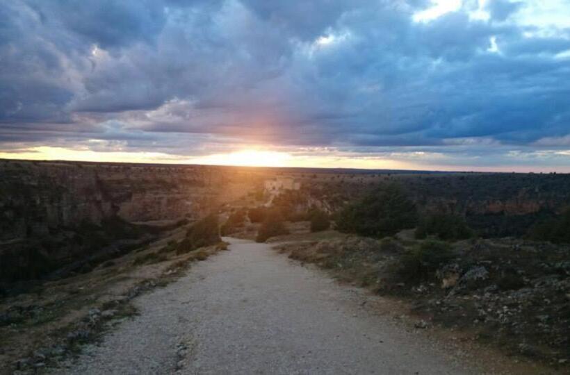 هتل Hostal Restaurante Villa De Sepúlveda