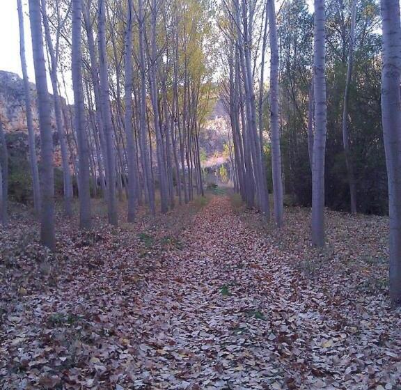 هتل Hostal Restaurante Villa De Sepúlveda