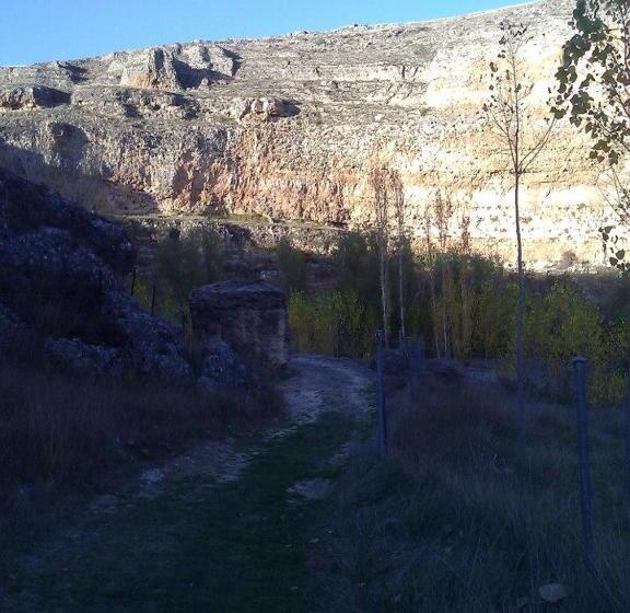 هتل Hostal Restaurante Villa De Sepúlveda