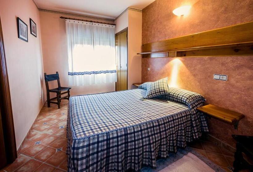 בית מלון כפרי Hostal Romi