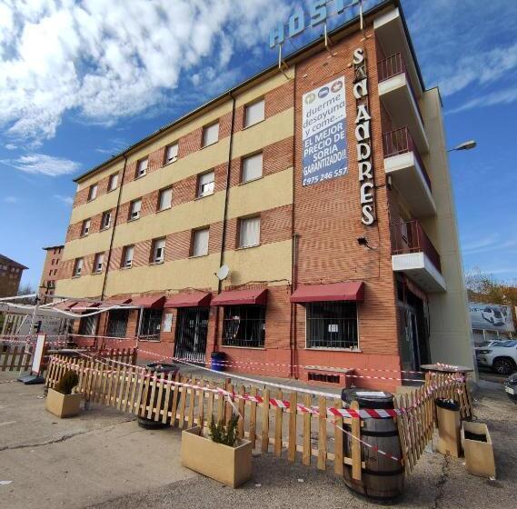 בית מלון כפרי Hostal San Andrés