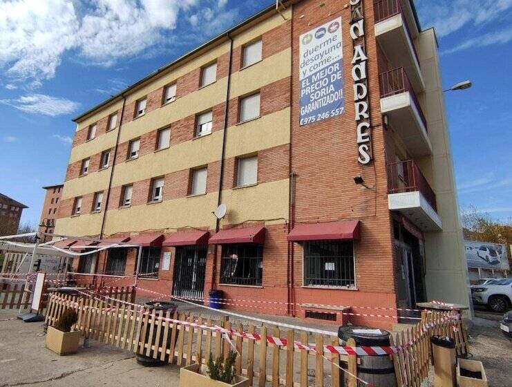 בית מלון כפרי Hostal San Andrés