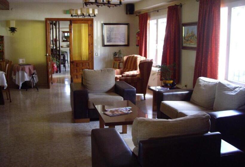 هتل Hostal Siete Picos