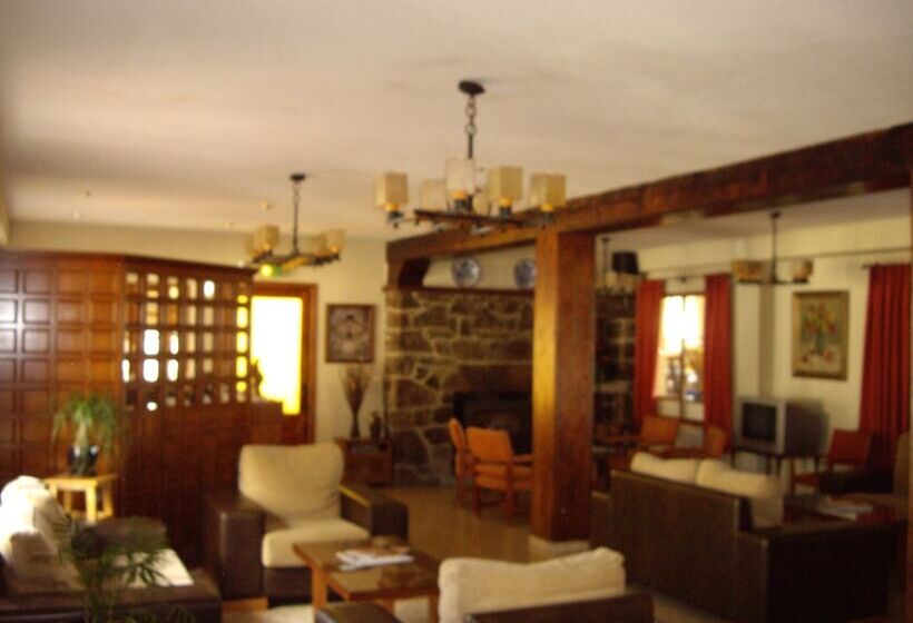 هتل Hostal Siete Picos