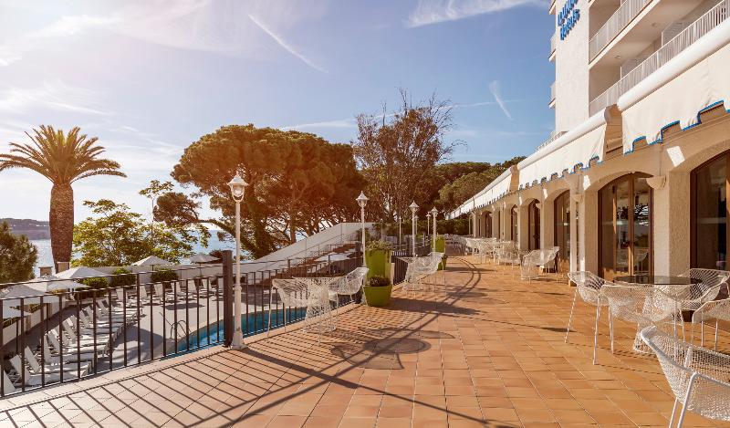 هتل Ilunion Caleta Park