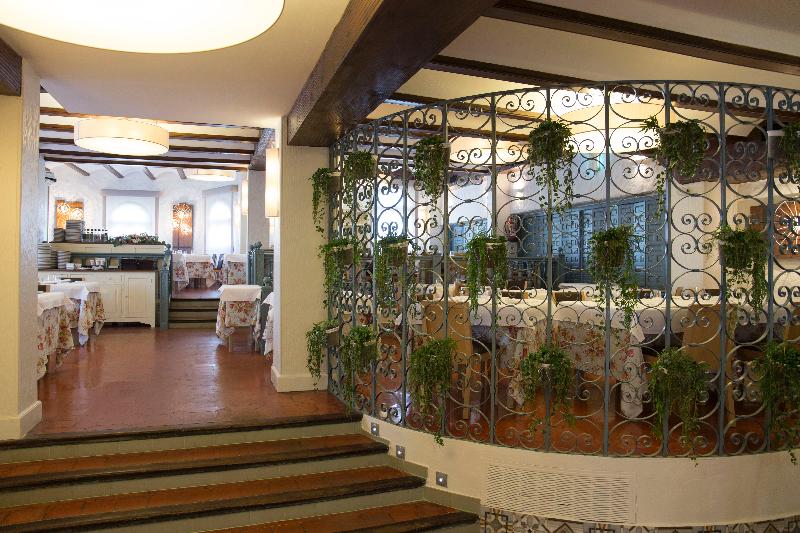 Отель La Carreta