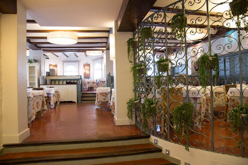 Отель La Carreta