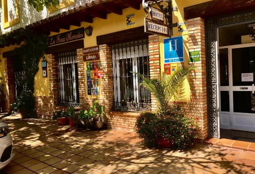 Отель La Finca Mercedes