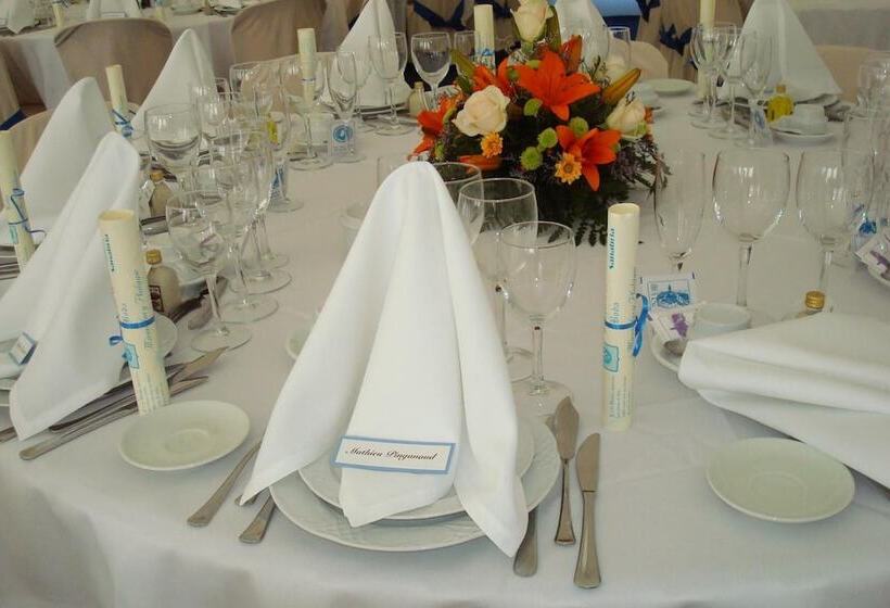 ホテル Los Perales