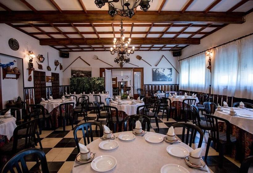 ホテル Los Perales