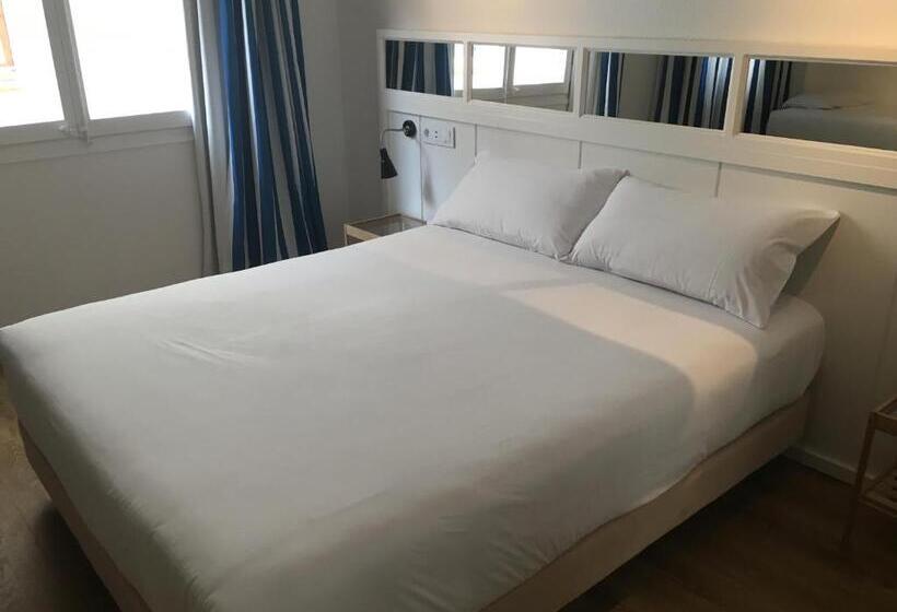 בית מלון כפרי & Restaurant Marina Palamós