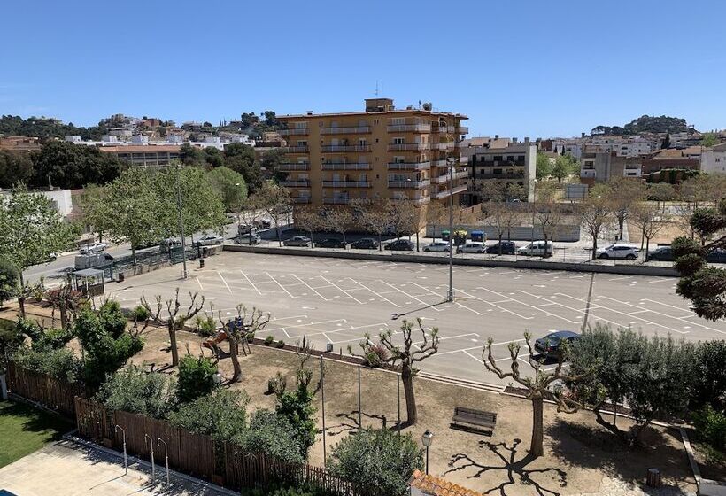 Отель Marina Tossa