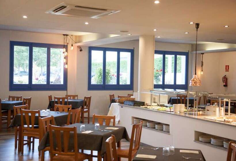 Отель Marina Tossa