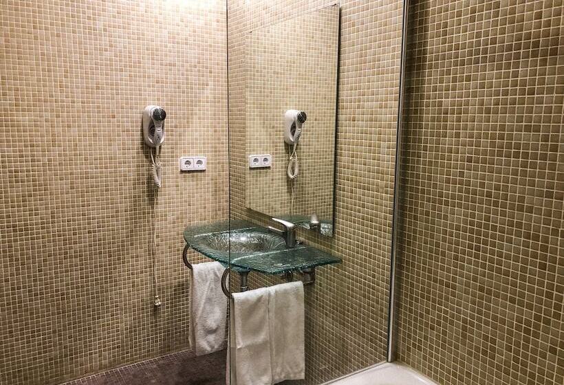 Отель Marina Tossa