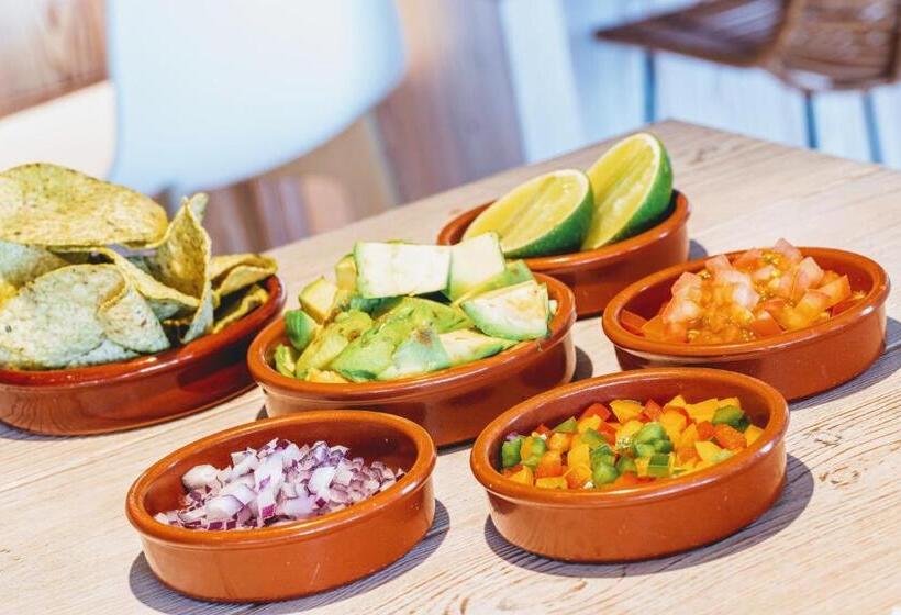 בית מלון כפרי Maritim