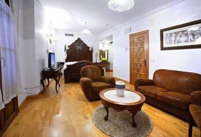 酒店 Merindad De Olite