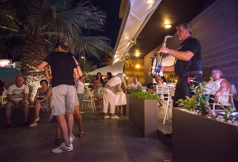 هتل Montecarlo Spa & Wellness