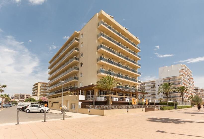 Отель Monterrey Roses By Pierre & Vacances