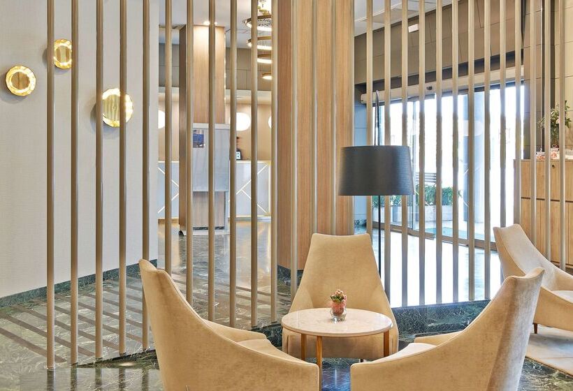 Отель NH Ciudad De Zaragoza