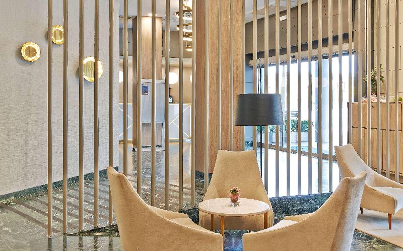 Отель NH Ciudad De Zaragoza